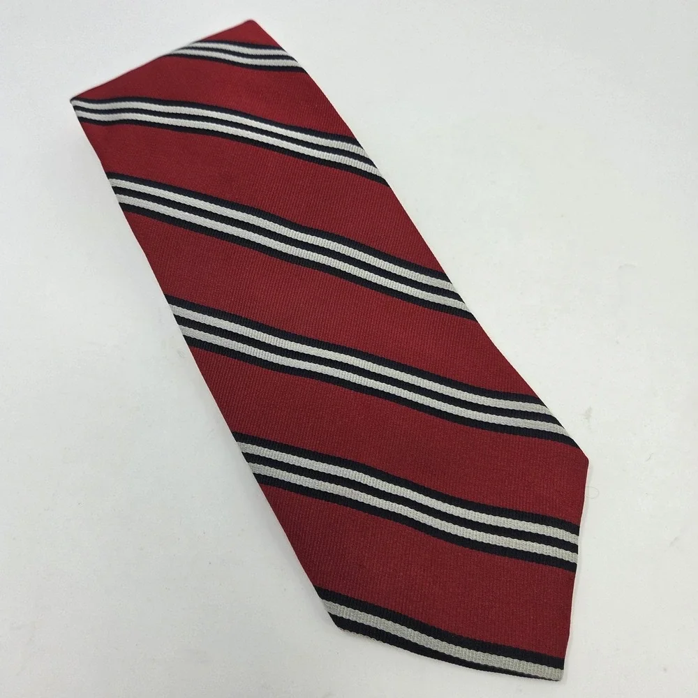 Joseph Jos A Bank Mens REPP Tie 100% Silk 61